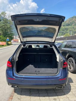 
										BMW 520d xDrive 48V Touring Steptronic (Station wagon) full									