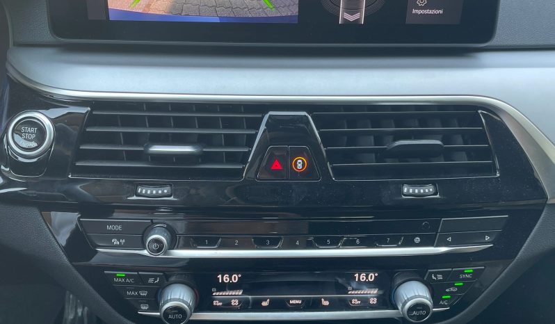 
								BMW 520d xDrive 48V Touring Steptronic (Station wagon) full									