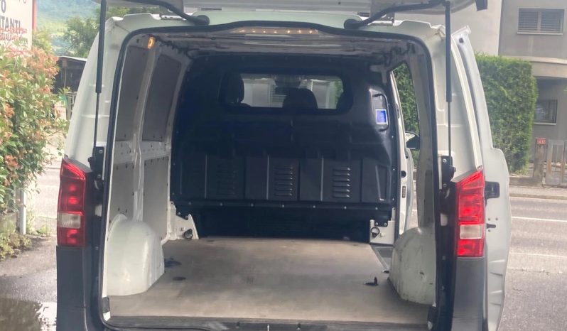 
								MERCEDES-BENZ Vito 111 BlueTEC L Euro 6 (Box) full									
