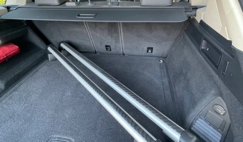 
								VW Touareg 3.0 TSI PHEV Atmosphere Tiptronic full									