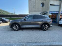 
										VW Touareg 3.0 TSI PHEV Atmosphere Tiptronic full									