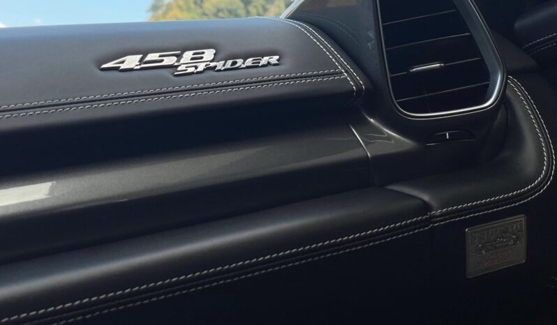 
								FERRARI 458 Spider Italia 4.5 V8 full									