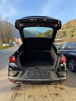 
										RENAULT Arkana 1.6 E-Tech Engineered full									