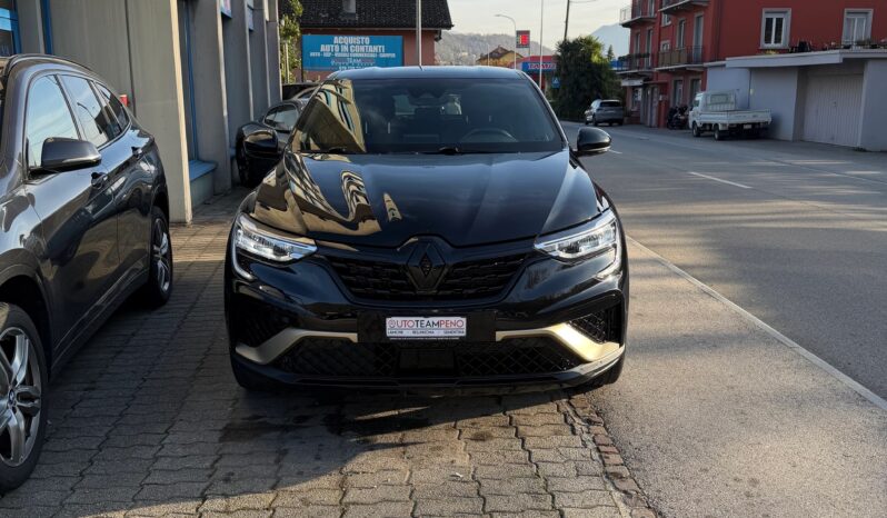 
								RENAULT Arkana 1.6 E-Tech Engineered full									