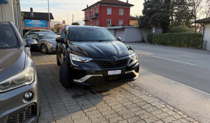 
								RENAULT Arkana 1.6 E-Tech Engineered full									