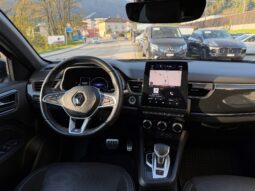 
										RENAULT Arkana 1.6 E-Tech Engineered full									