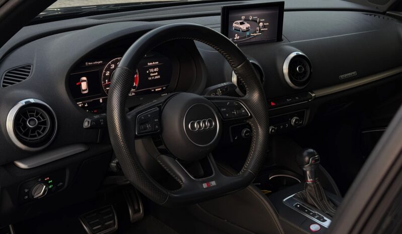 
								AUDI S3 Sportback 2.0 TFSI quattro S-tronic full									