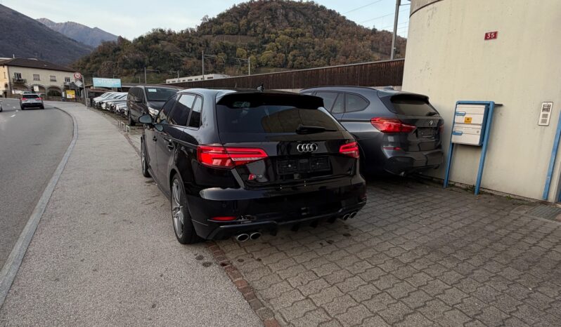 
								AUDI S3 Sportback 2.0 TFSI quattro S-tronic full									