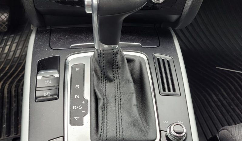 
								AUDI A4 Avant 2.0 TDI Attraction multitronic (Station wagon) full									