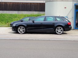 
										AUDI A4 Avant 2.0 TDI Attraction multitronic (Station wagon) full									