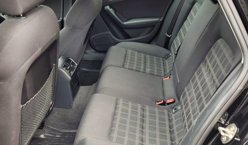 
								AUDI A4 Avant 2.0 TDI Attraction multitronic (Station wagon) full									