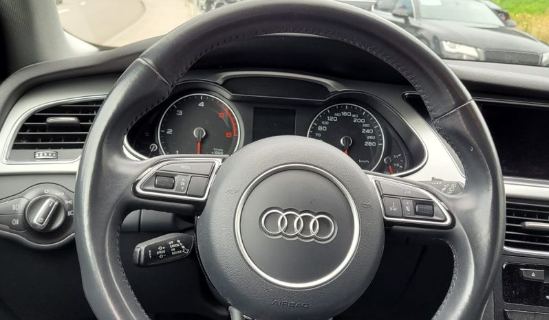 
								AUDI A4 Avant 2.0 TDI Attraction multitronic (Station wagon) full									