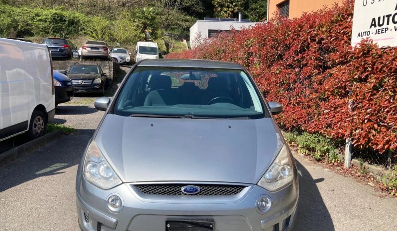 
								FORD S-Max 2.0i Titanium (Monovolume) full									