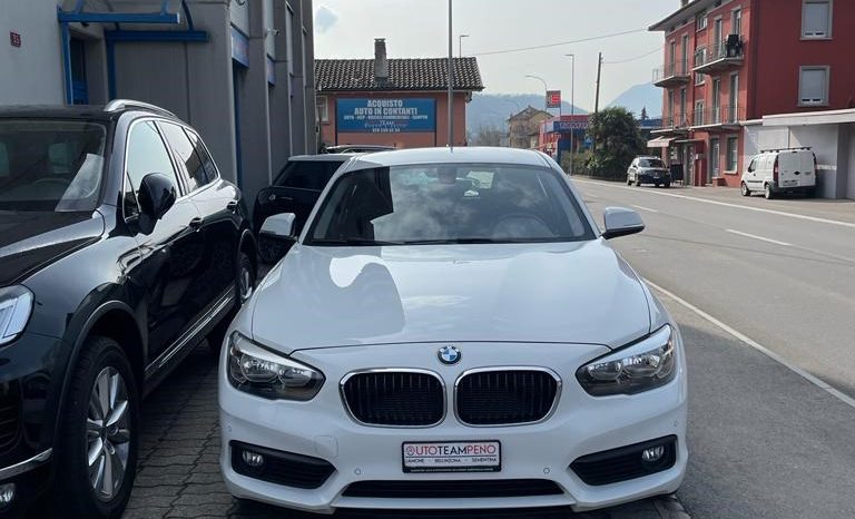 
								BMW 118i Steptronic (Berlina) full									