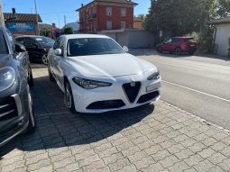 
										ALFA ROMEO Giulia 2.2 JTDM Super Automatic (Berlina) full									