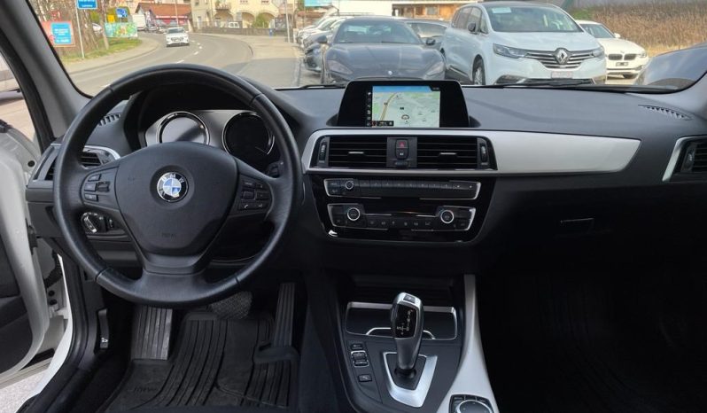 
								BMW 118i Steptronic (Berlina) full									