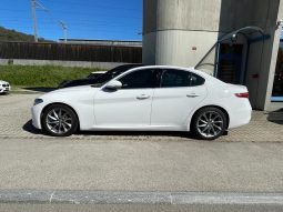 
										ALFA ROMEO Giulia 2.2 JTDM Super Automatic (Berlina) full									