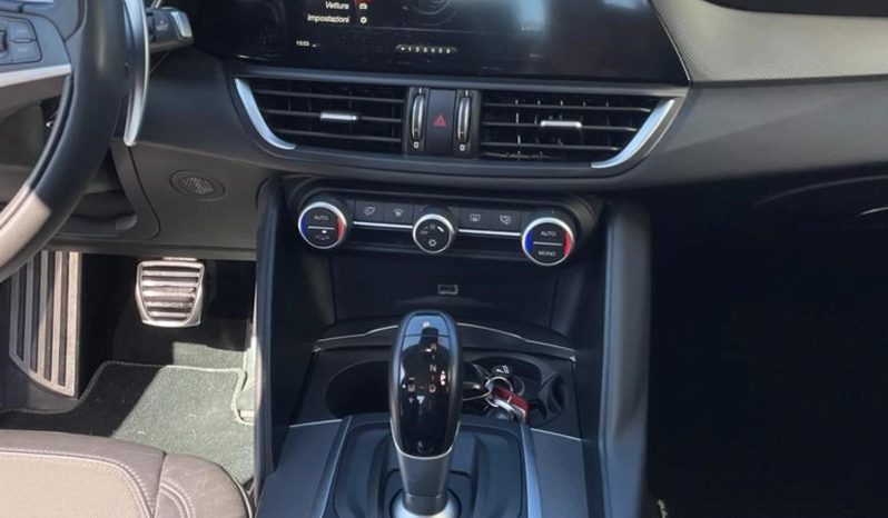 
								ALFA ROMEO Giulia 2.2 JTDM Super Automatic (Berlina) full									