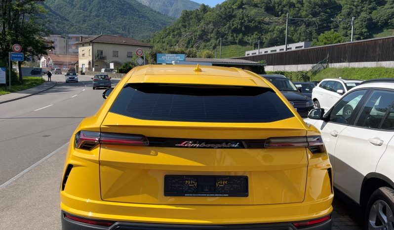 
								LAMBORGHINI Urus E-Gear (SUV / Fuoristrada) full									