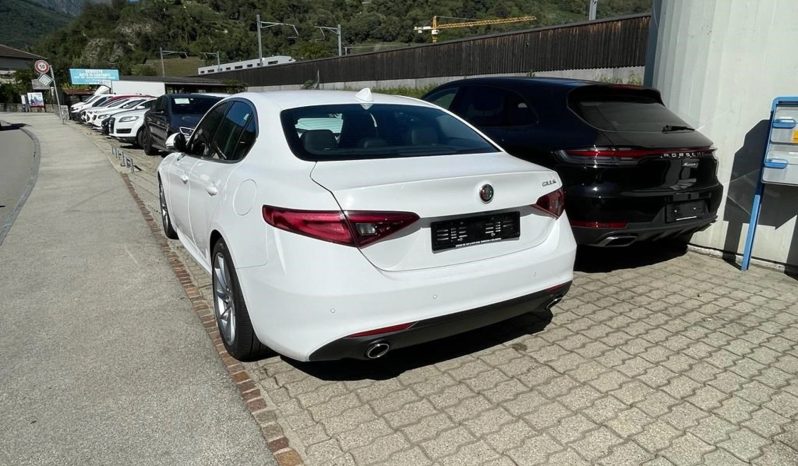 
								ALFA ROMEO Giulia 2.2 JTDM Super Automatic (Berlina) full									