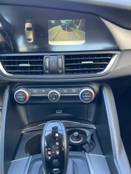 
										ALFA ROMEO Giulia 2.2 JTDM Super Automatic (Berlina) full									