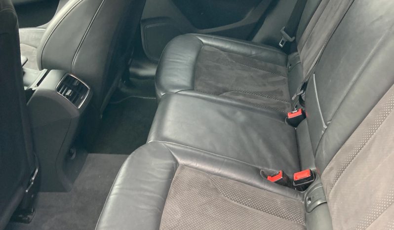 
								AUDI Q3 2.0 TFSI quattro S-tronic (SUV / Fuoristrada) full									