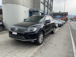 
										VW Touareg 3.0 TDI BlueMotion Technology Tiptronic (SUV / Fuoristrada) full									