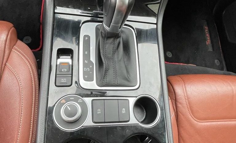 
								VW Touareg 3.0 TDI BlueMotion Technology Tiptronic (SUV / Fuoristrada) full									