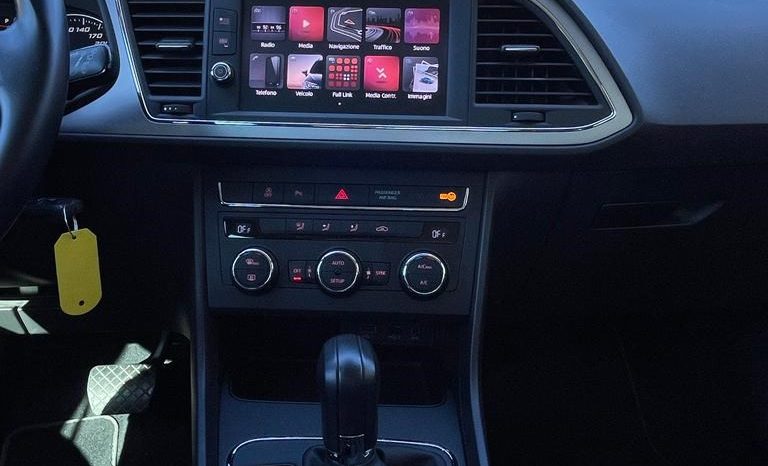 
								SEAT Leon ST 1.6 TDI Mocean DSG (Station wagon) full									