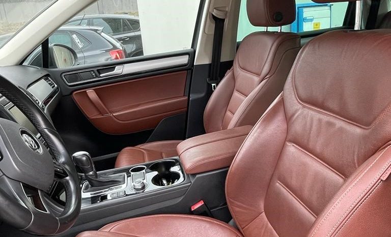 
								VW Touareg 3.0 TDI BlueMotion Technology Tiptronic (SUV / Fuoristrada) full									