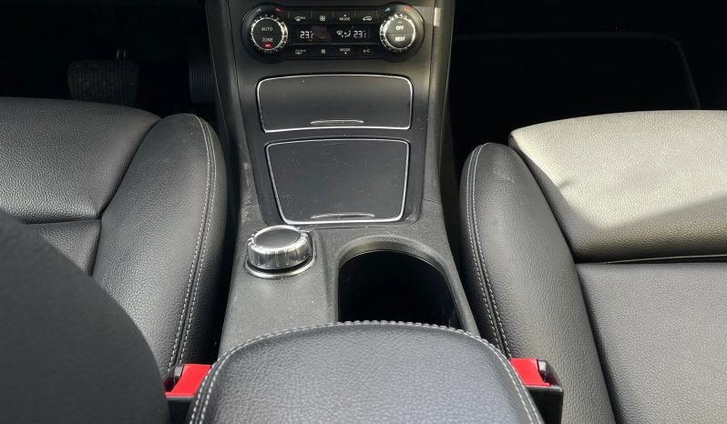 
								MERCEDES-BENZ B 220 CDI Urban 4Matic 7G-DCT (Monovolume) full									