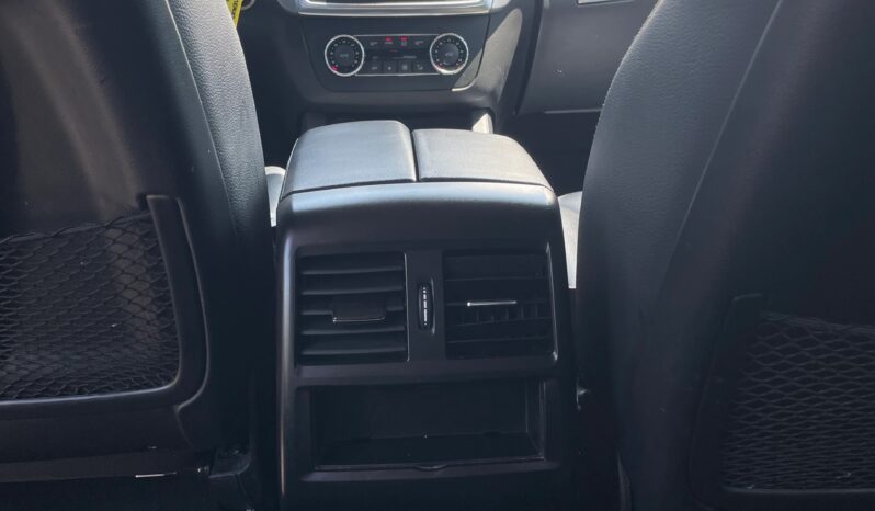 
								MERCEDES-BENZ ML 350 BlueTEC 4Matic 7G-Tronic (SUV / Fuoristrada) full									