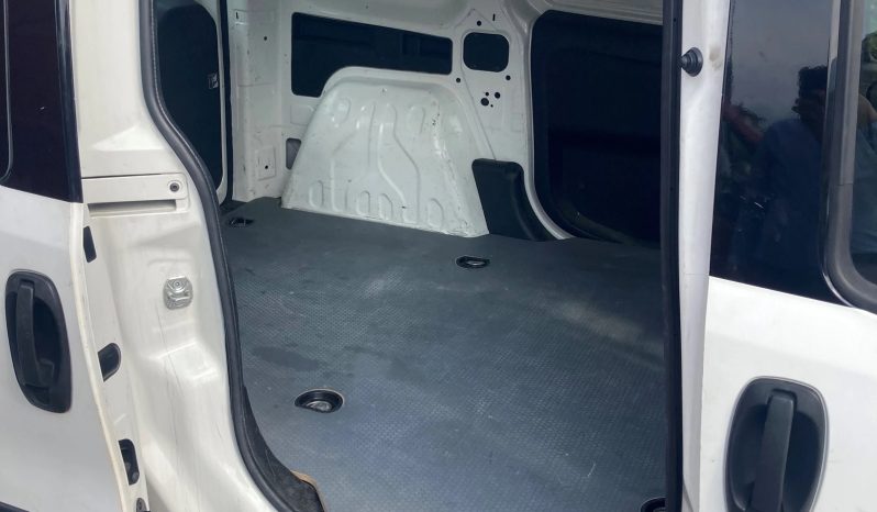 
								OPEL Combo 1.3 CDTI 2.4 L1H1 (Box) full									