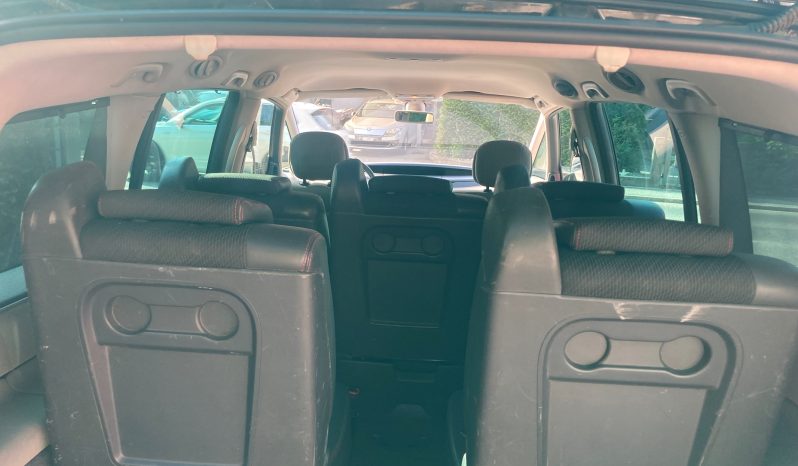 
								RENAULT Espace 2.2 dCi Dynamique (Monovolume) full									