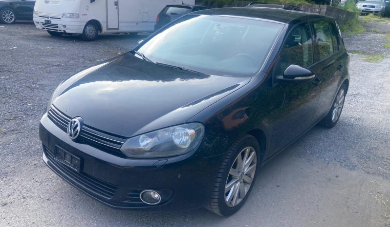 
								VW Golf 1.6 TDI BlueMotion Technology Comfortline (Berlina) full									