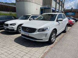 VOLVO XC60 T5 Summum R-Design Powershift (SUV / Fuoristrada)
