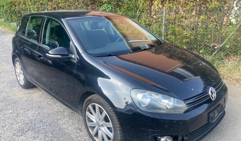 
								VW Golf 1.6 TDI BlueMotion Technology Comfortline (Berlina) full									