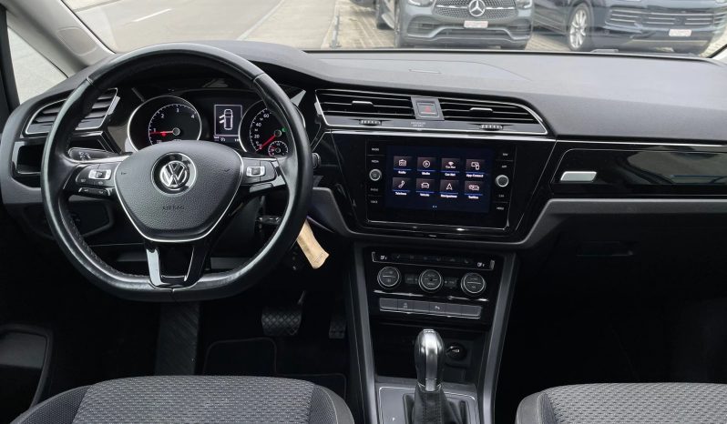 
								VW Touran 1.6 TDI BlueMotion Technology Trendline DSG (Monovolume) full									