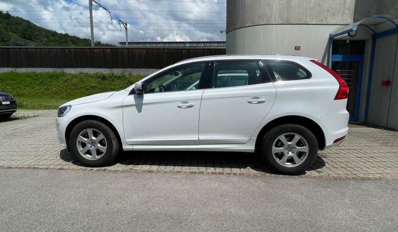 
								VOLVO XC60 T5 Summum R-Design Powershift (SUV / Fuoristrada) full									