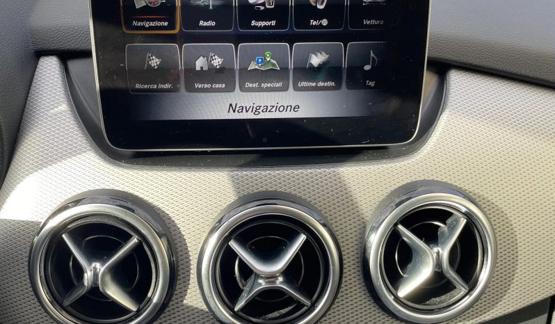 
								MERCEDES-BENZ B 220 CDI Urban 4Matic 7G-DCT (Monovolume) full									