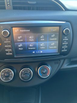 
										TOYOTA Yaris 1.5 Comfort (Piccola auto) full									