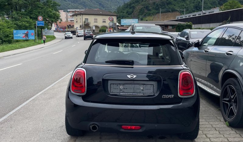 
								MINI Mini Cooper (Piccola auto) full									