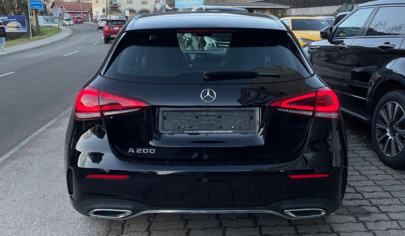 
								MERCEDES-BENZ A 200 AMG Line 7G-DCT (Berlina) full									