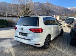 
										VW Touran 1.6 TDI BlueMotion Technology Comfortline (Monovolume) full									