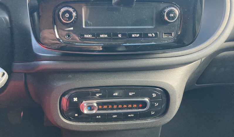 
								SMART fortwo (Piccola auto) full									