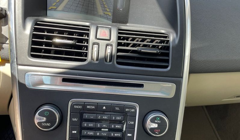 
								VOLVO XC60 T5 Summum R-Design Powershift (SUV / Fuoristrada) full									