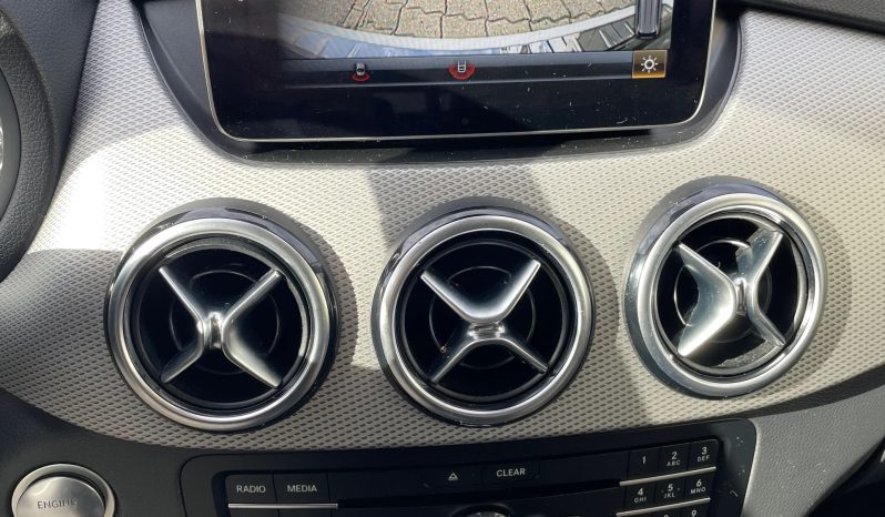 
								MERCEDES-BENZ B 220 CDI Urban 4Matic 7G-DCT (Monovolume) full									