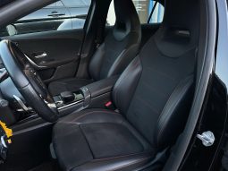 
										MERCEDES-BENZ A 200 AMG Line 7G-DCT (Berlina) full									