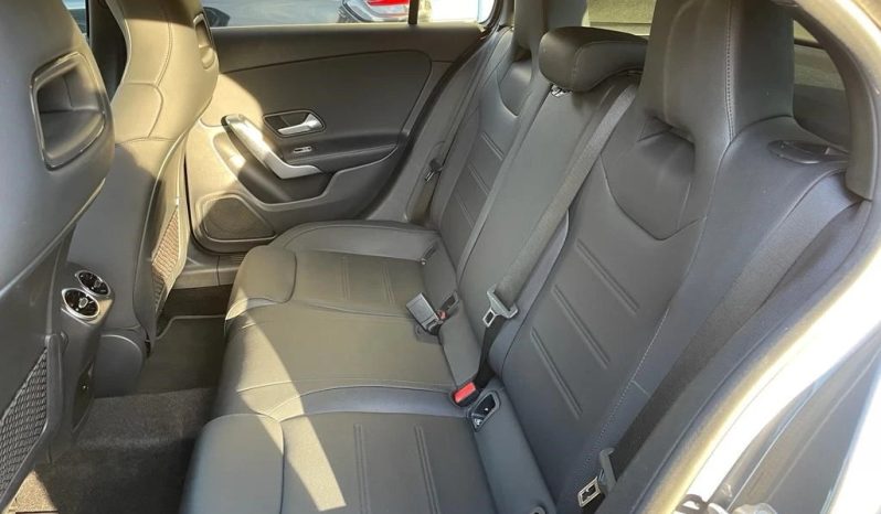 
								MERCEDES-BENZ A 180 Progressive 7G-DCT (Berlina) full									