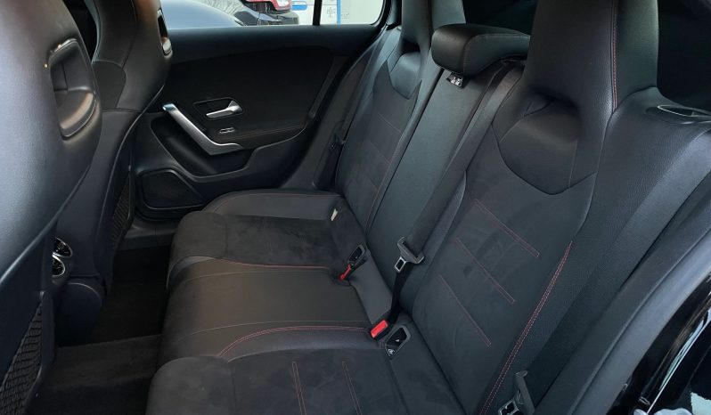 
								MERCEDES-BENZ A 200 AMG Line 7G-DCT (Berlina) full									